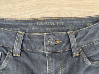 Pantalón vaquero gris Cortefiel