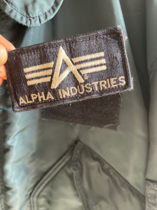 Chaqueta Alpha Industries Vintage Verde oliva.
