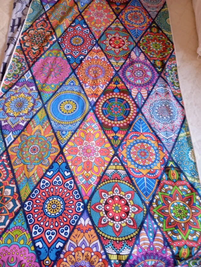 Toalla de playa con diseño mandala
