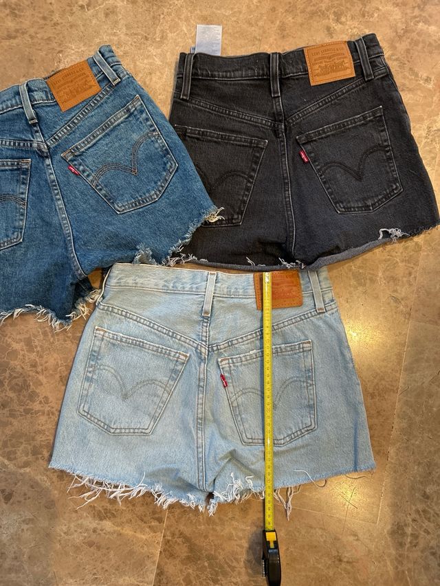 Lote 3 Shorts Levi's Strauss & Co.