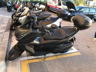 Moto Zontes 125D Negra