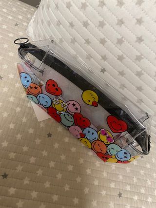 Neceser Smiley World y accesorios!! Hoy 6