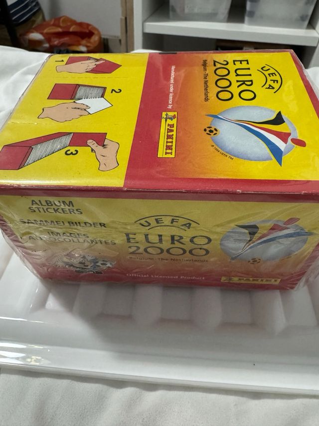 Scatola Panini UEFA Euro 2000 Sigillata