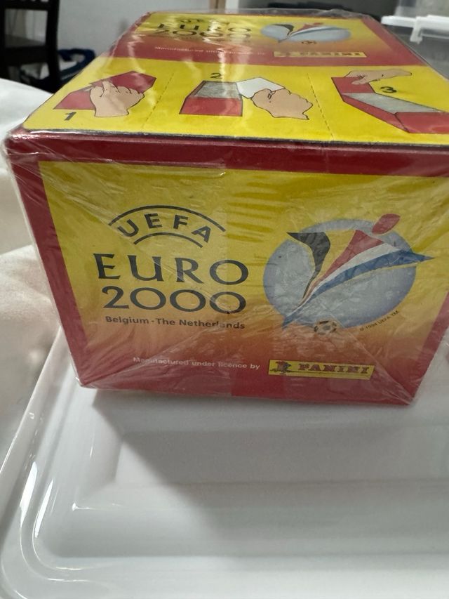 Scatola Panini UEFA Euro 2000 Sigillata