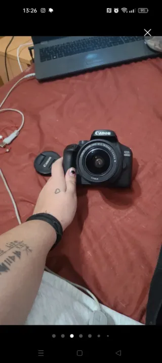Cámara Canon EOS 4000D Negra