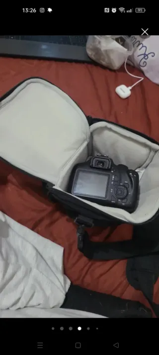 Cámara Canon EOS 4000D Negra