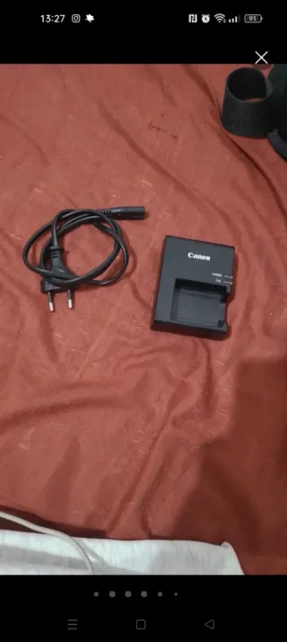 Cámara Canon EOS 4000D Negra