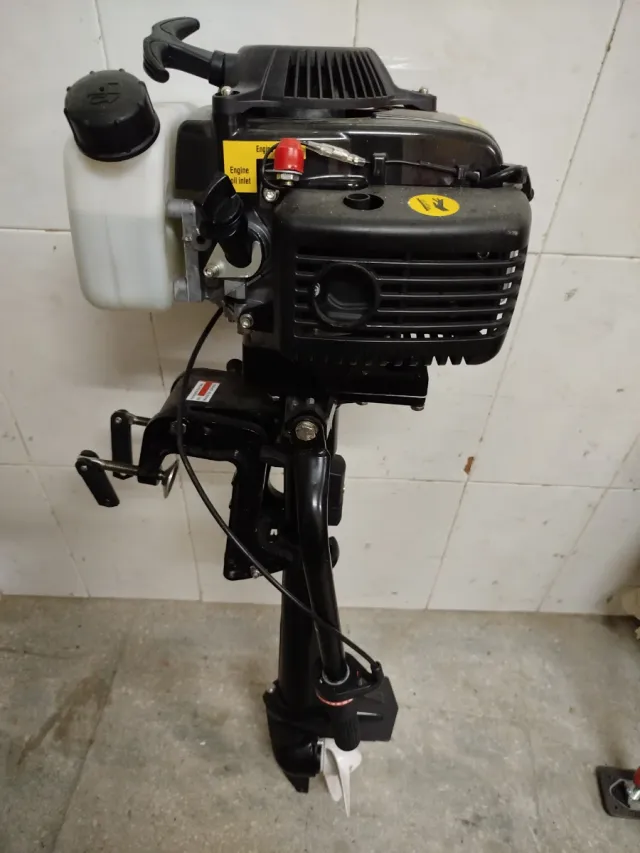 Motor fueraborda 4cv 4 tiempos. Con 1 año garantía