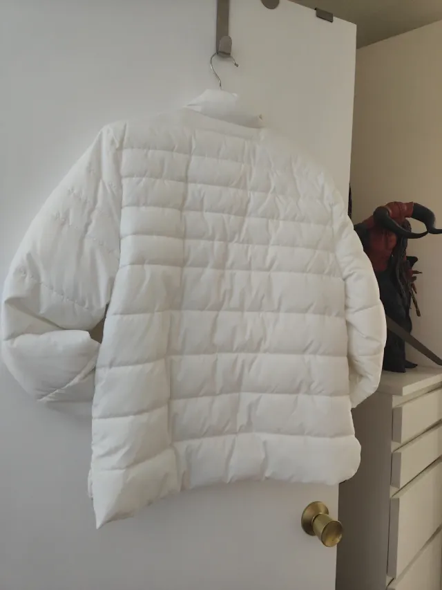 Chaqueta acolchada blanca