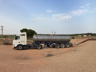 TRANSPORTE DE AGUA POTABLE O CUALQUIER LÍQUIDO