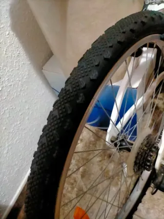 Bicicleta Montaña Btwin Blanca