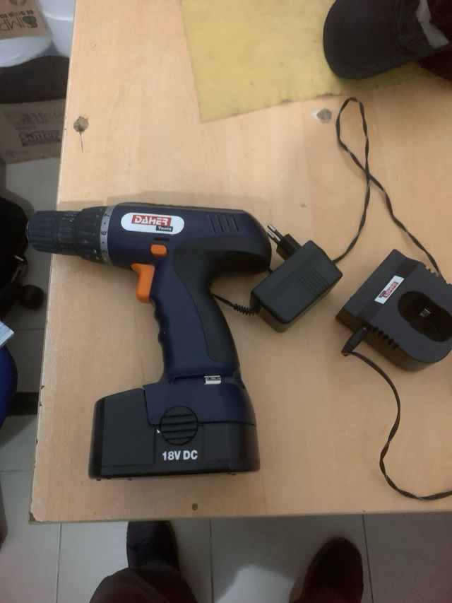 Cocina AEG con horno