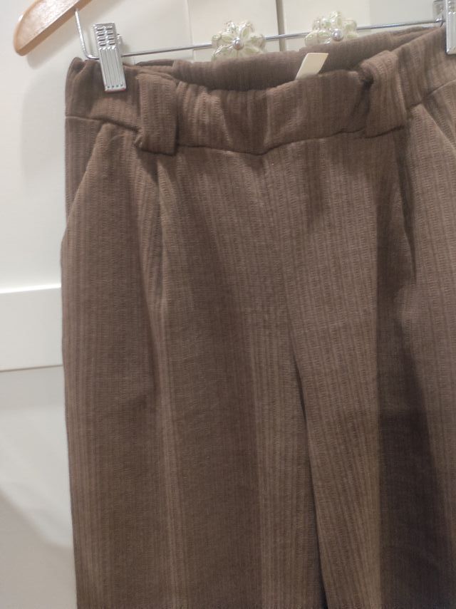 Pantalón ancho pana marrón