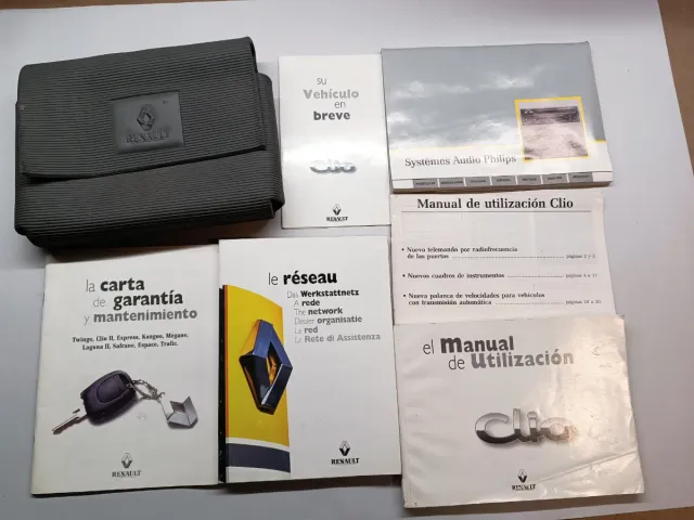 Bolsa documentos Renault Clio con Manuales y Libro