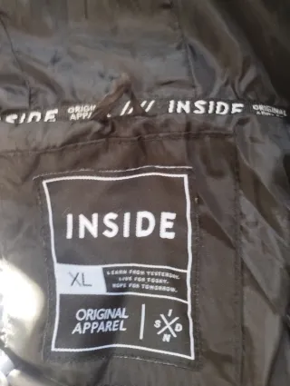 Chaqueta deportiva hombre gris y negra