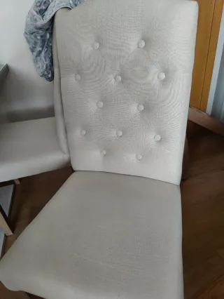 Mesa comedor y 4 sillas