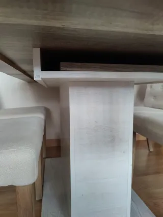 Mesa comedor y 4 sillas