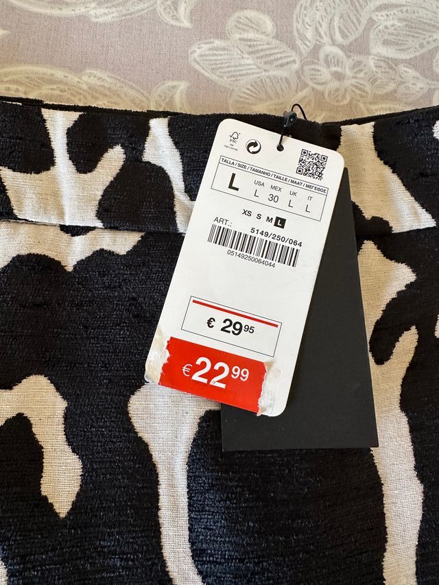 Minifalda Zara Woman Estampado Vaca Talla L