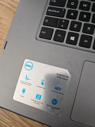 Portátil DELL inspiron Gris (para piezas)