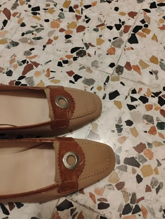 LARA MANNI Decolleté Beige/Marrone