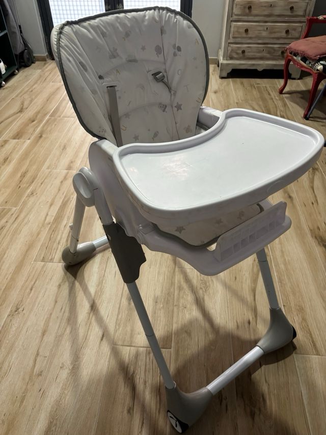 Trona de bebé plegable