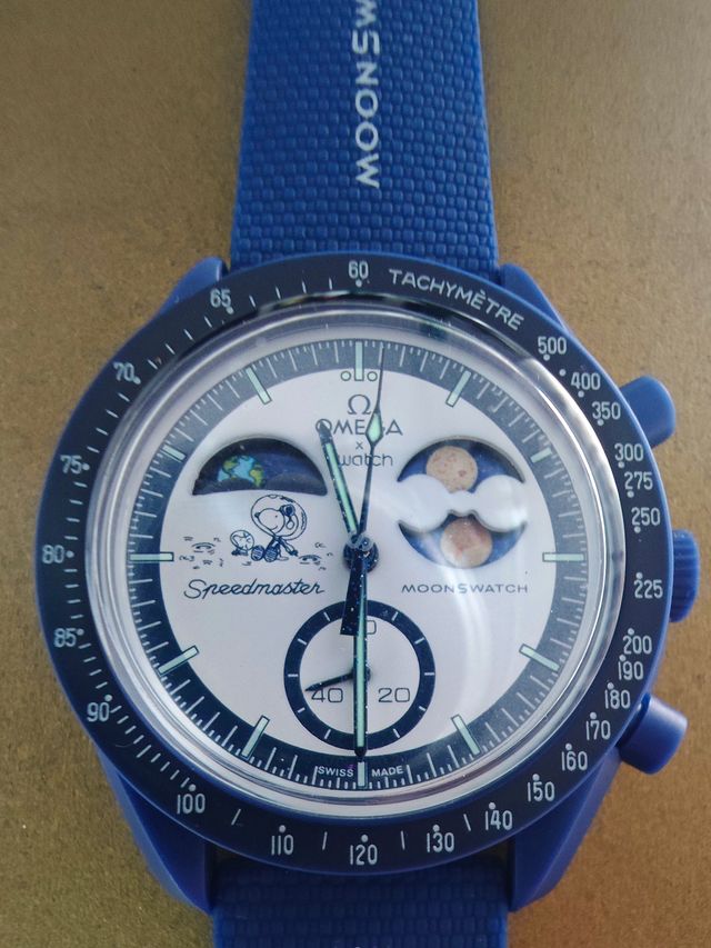 Swatch Mission to Earthphase Moonshine Gold