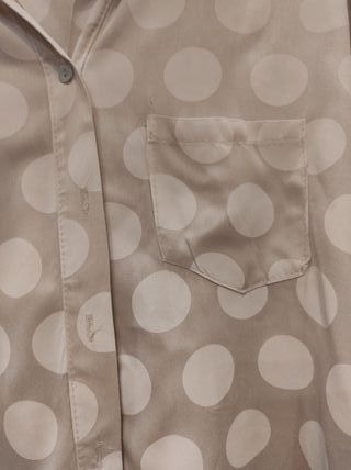 Blusa beige lunares blancos