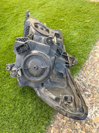 Faros Mercedes Vito W447 lado derecho