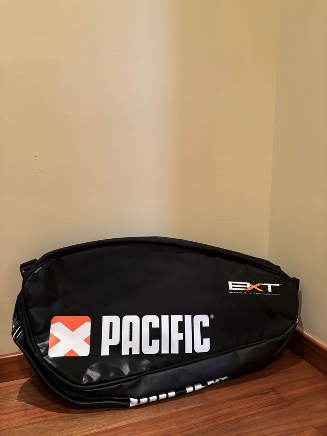 Raquetero Pacific Negro