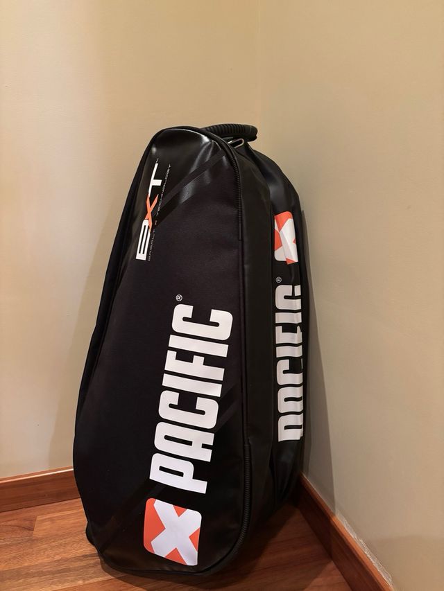 Raquetero Pacific Negro