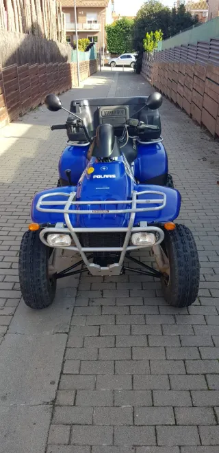 Quad Polaris Azul