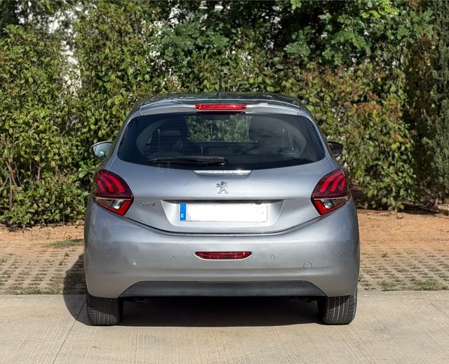 Peugeot 208 2019