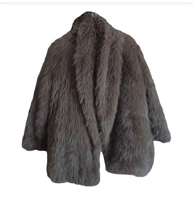 Abrigo imitación pelo marrón/gris
