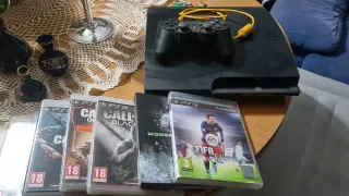 Consola PlayStation 3 Negra + 4 Juegos