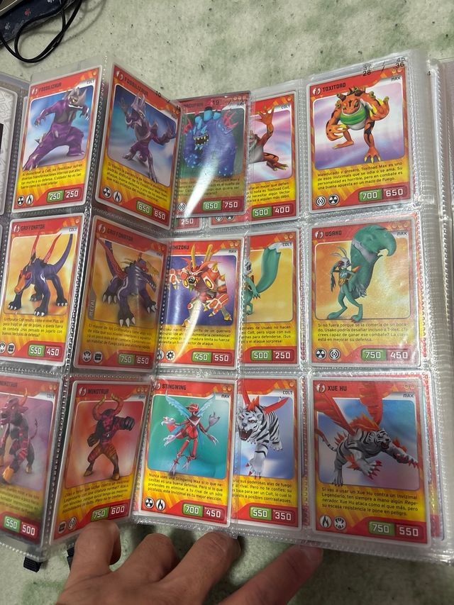 Album Inquizimals Sfide Nascoste Panini