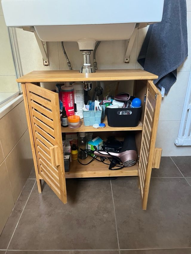 Mueble de baño de bambú