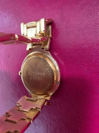Reloj Philippe Arnol Dorado y Blanco