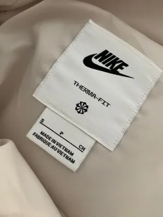 Chaqueta Nike Classic Puffer