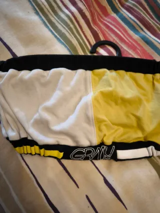 Top GRMY blanco y amarillo
