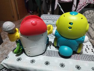 Karaoke Chicco, Y Robot Smoby Inteligente