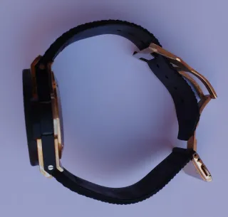 Reloj Hublot Luna Rossa Negro y Dorado