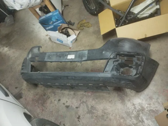 Paragolpes delantero coche