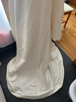 Vestido de Novia Blanco y Dorado