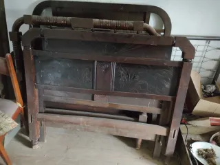 Cabeceros antiguos de madera