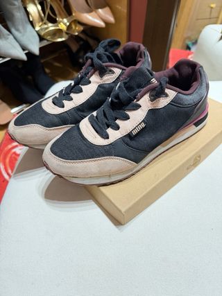 Zapatillas Mustang Negro y Rosa