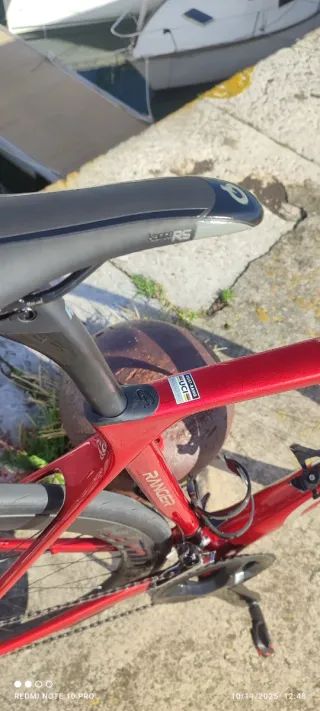 Bicicleta de carretera Gusto Ranger EVO Roja