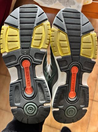 Zapatillas Adidas Verdes y Rosas