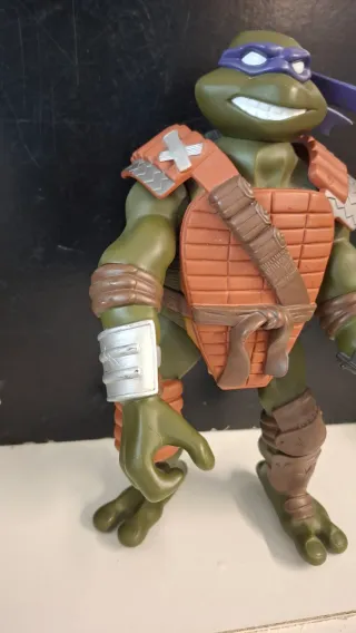 Tartaruga Ninja Donatello 30cm 2004