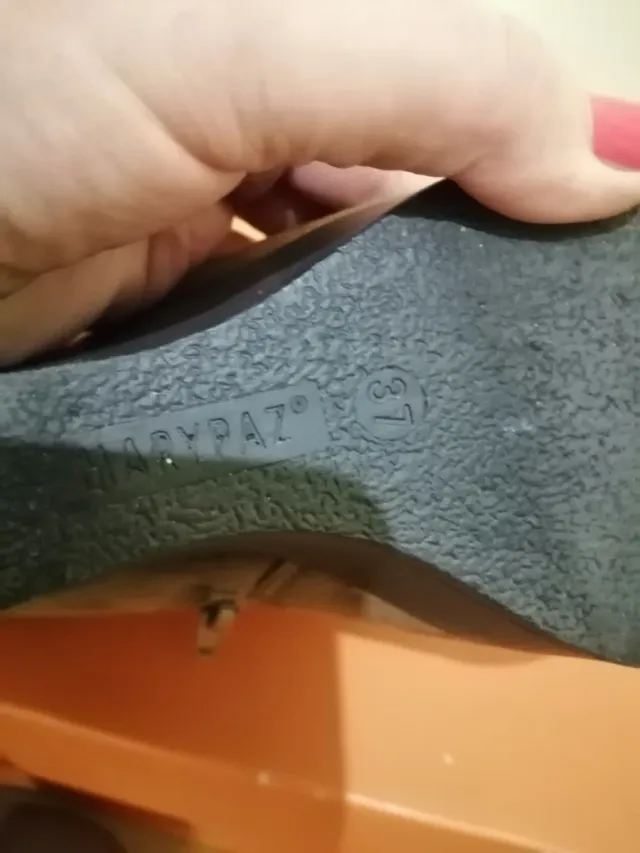 Botas de cuña con pelo