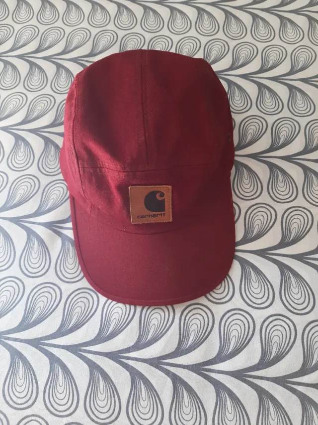Gorra Carhartt Roja y Marrón